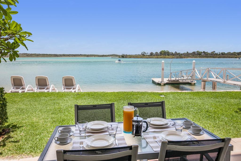 Noosa Harbour Resort Buitenkant foto