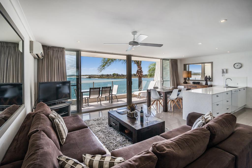 Noosa Harbour Resort Buitenkant foto